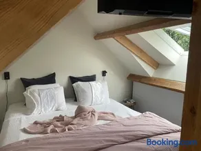 TML Music Guesthouse - Image 2