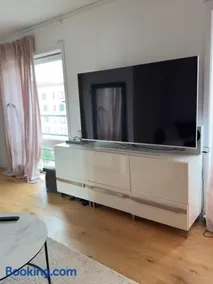 Modern cosy flat close to Stockholm city - Image 5