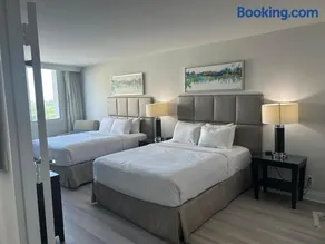 Ocean Breeze Condo - Intracostal and Ocean views at GalleryOne - Image 3