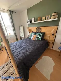 Un cocon au Presbytère avec place de parking voiture gratuite - Image 3