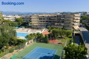 Apartment - Beachfront - Swimming pool - Garage - Tennis - Image 1