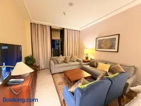 أجنحة خاصة مفروشة مطلة على الحرم داخل فندق أجنحة هيلتون - Image 1