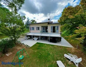 Villa immersa nei campi - Image 3