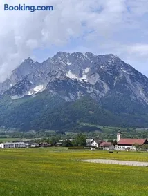 Bergpanorama zum Grimming Appartement Ferienwohnung Pichlarn - Image 1