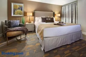 Close to the Strip 1BD resort condo ideal for families or friends gateaway - Image 2