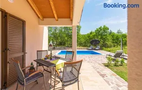 2 Bedroom Gorgeous Home In Trget - Image 4