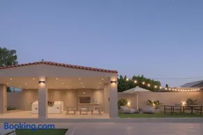 Maroon 7 Residence - Image 2