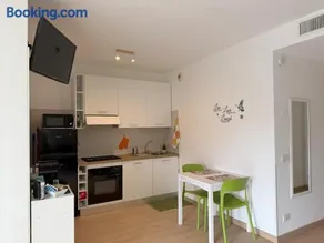 MarteNik Apartment, vicino San Raffaele e Milano - Image 1