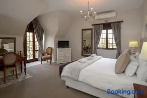 Dark Chocolate Guest House - Image 3