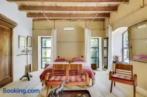 L'Ecurie Former stable with charm and light - Image 1