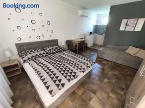 Vasti Apartman - Image 1