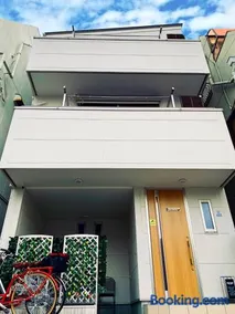 K.House - Image 3