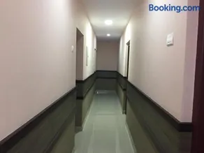 Mega Tourist Home - Image 3