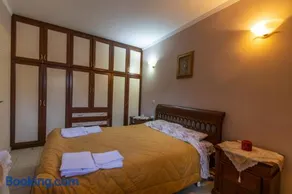 Aristotelis Apartment - Image 3