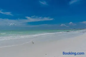 Carlos Pointe #213 Paradise Pointe by Sun Palace Vacations - Image 2