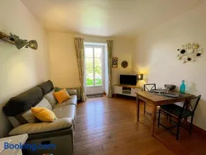 Gîte cosy avec terrasse privative, parking et WiFi - FR-1-491-443 - Image 1
