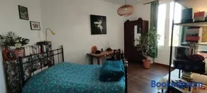 Chambre dans maison chaleureuse - Image 4