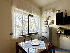 Casa via Appia Scauri - luminosa, grande a 250 m dal mare e dalla stazione ferroviaria - Image 1