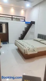 Raya Inn - Image 1
