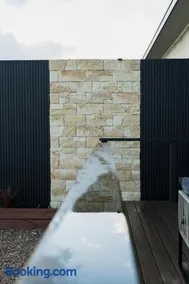 Vineyard Villa - Image 2