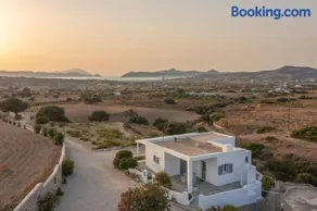Loulou House - Image 1