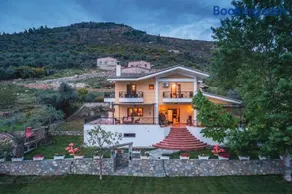 Villa Loridis - Image 1