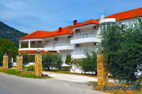 Achillion Hotel - Image 3