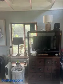 Syringa Cottage Family Hideaway - Image 2