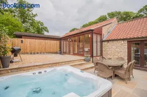 High Oaks Grange - Cottages - Image 1