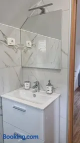 Apartma Pod orehom - Image 2
