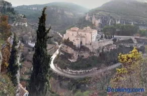 2 Balcones a la Hoz - Image 2