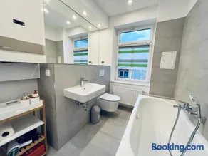 Twenty Five Apartment bei Dresden - free Parking, Netflix & Coffee Machine - Image 2
