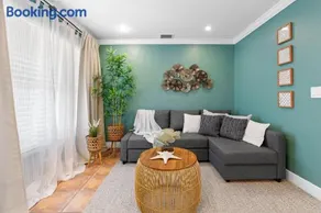 Casa Cabos - Fun in Miami - Pool BBQ - Fit 10 - Image 2