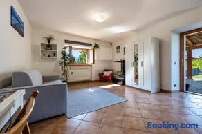 Studio 'Panoramic Green' mit Seeblick, privater Terrasse und WLAN - Image 1