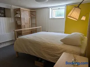 Guest flat in a family house close to city center - Image 4