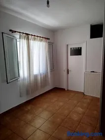 Open view 1 - Image 3