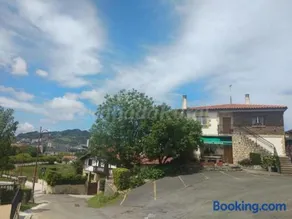 Agerre Goikoa Agroturismo - Image 1
