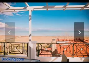 Κatakolo Luxury Seaside House & Garden - Image 2