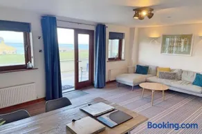 White Lodge - Coast Hideaways - Image 2