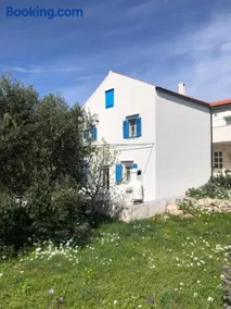 House CresWien 01 Martinšćica - Image 1