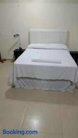 Casa grande e aconchegante, muito central, aluguel de quartos - Image 3