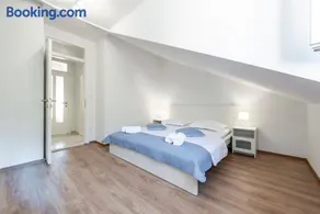 Peaceful 2-bedroom apartment Srebreno - Image 5
