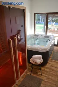 Mountain Chalet & Spa Makov Hrib - Image 2