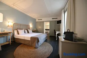 Stadthotel Santanyi - Image 1