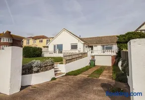 Marine Villa By Air Premier - Image 5