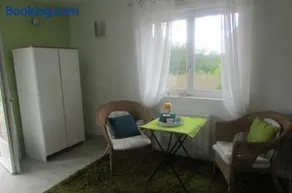 Chambre 20m2 avec salle de bain privée dans maison en bois - Image 3