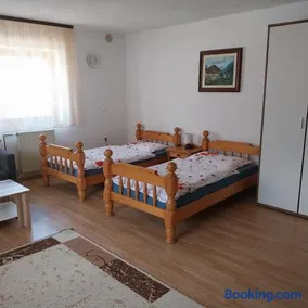 APARTMA 27 - Image 3
