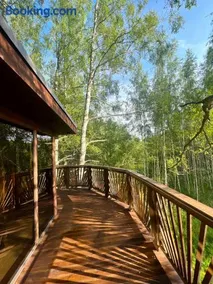 Lootvina Houses - Linnast välja, puu otsa! - Image 2
