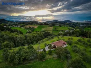 Agroturismo Erretegi Haundi - Image 1