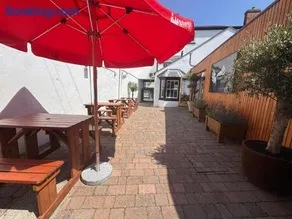 Three Eagles Hotel&Restaurant and Garden Bar - Image 5